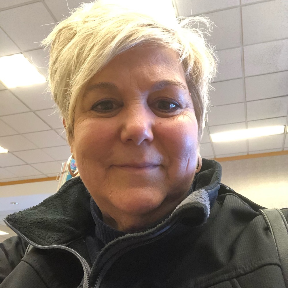 Meet your Posher, Sharon